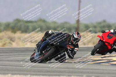 media/Oct-13-2025-Moto Forza (Mon) [[a66d839500]]/2-A Group/Session 3 (Turn 16)/